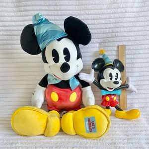 2019 Disney Parks Mickey Mouse 90th Birthday “Let’s Celebrate” Plush and Sipper